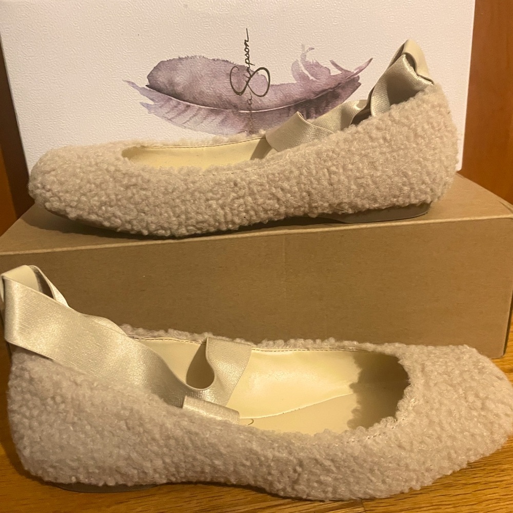 Jessica Simpson ballet flat